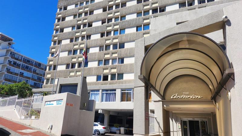 1 Bedroom Property for Sale in Sea Point Western Cape